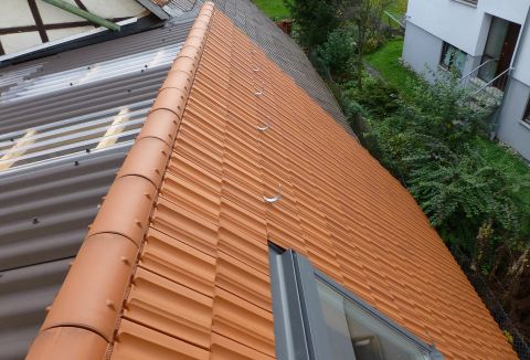 Dachdeckung und Dachreparaturen von SIMON KIENITZ · Zimmerei · Holzbau · Planung